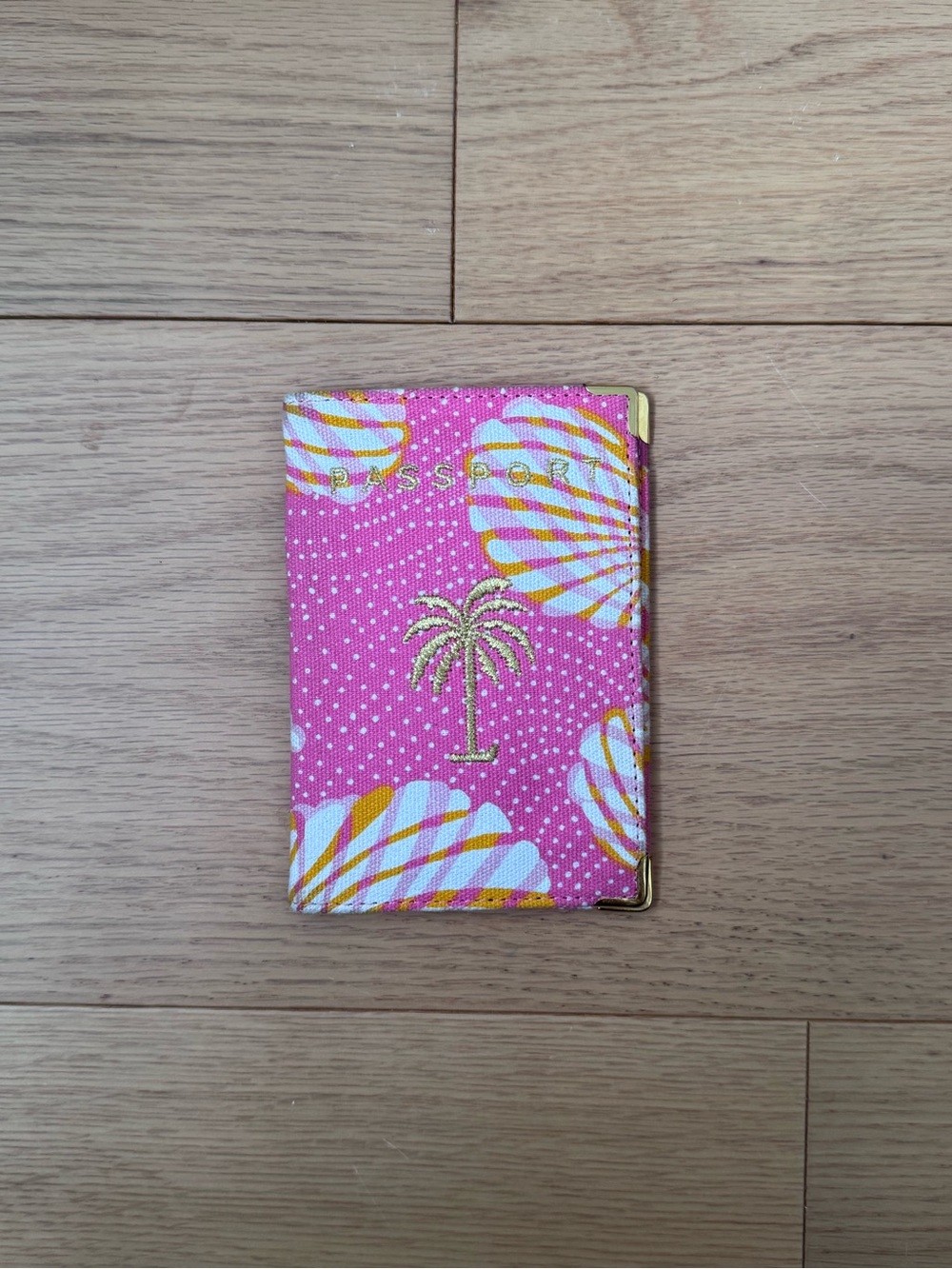Lilly Pulitzer Pink Palm Tree Passport Wallet